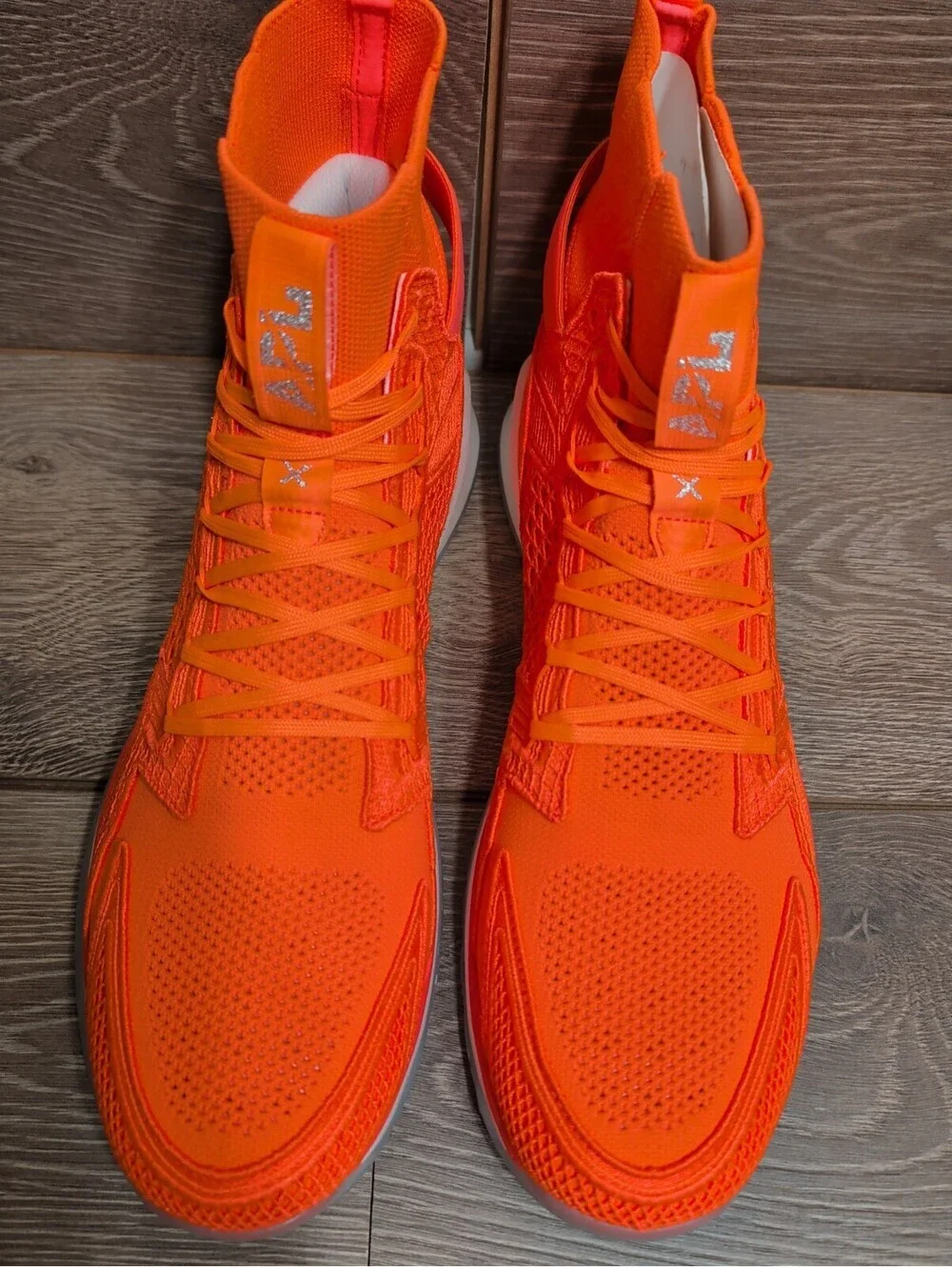 APL product athletic